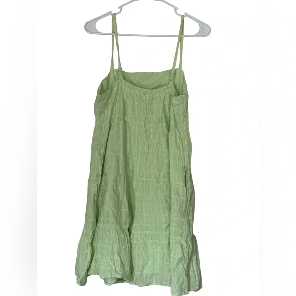 Old Navy Sleeveless Tiered Dobby Swing Dress – Women’s Medium – Light Green